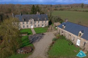 Petit château bien rénové