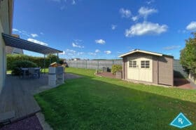 Pavillon avec jardin et garage dans un quartier calme