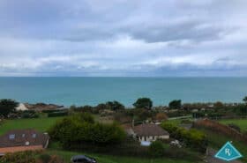 Terrain constructible avec vue mer imprenable à 180 degrés