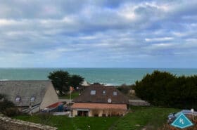 Terrain constructible avec vue mer à 180 degrés