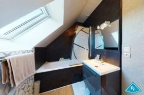 Pavillon avec jardin et garage dans un quartier calme