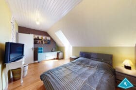 Pavillon avec jardin et garage dans un quartier calme