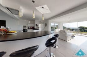 Maison vue mer à 100 m de la plage