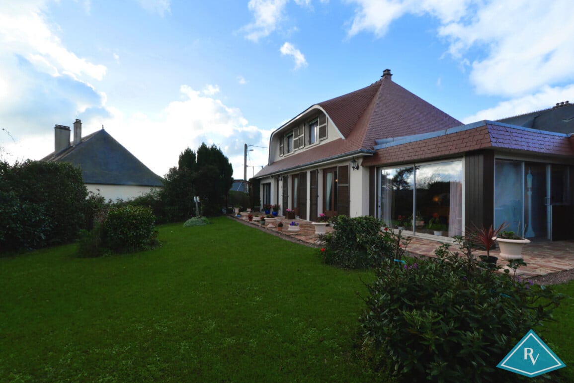 Achat Maison T7 avec superbe vue EQUEURDREVILLEHAINNEVILLE 130m² Régine Villedieu Immobilier Achat Maison T7 avec superbe vue EQUEURDREVILLEHAINNEVILLE 130m² Régine Villedieu Immobilier