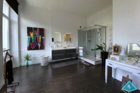 Maison de ville avec jardin et garage