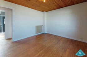 Maison 3 chambres avec garage et jardin