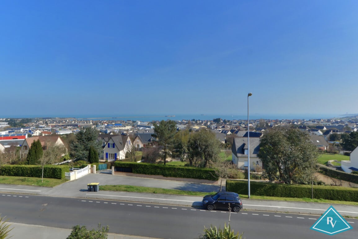 Achat Maison vue mer CHERBOURGENCOTENTIN 183m² Régine Villedieu Immobilier