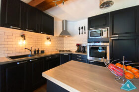 Maison de ville avec joli jardin