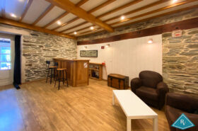 Maison de ville avec joli jardin