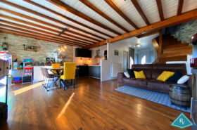 Maison de ville avec joli jardin