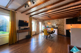 Maison de ville avec joli jardin