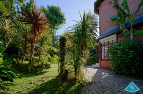 Maison de maître avec superbe parc