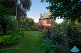 Maison de maître avec superbe parc