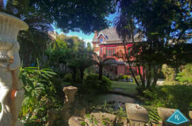 Maison de maître avec superbe parc