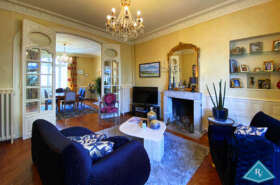 Bel hôtel particulier en centre ville