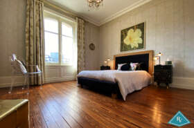 Bel hôtel particulier en centre ville