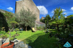 Bel hôtel particulier en centre ville