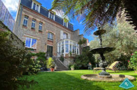 Bel hôtel particulier en centre ville