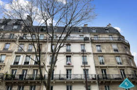 Appartement avec balcon rénové