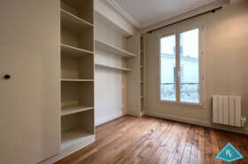 Appartement avec balcon rénové