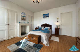 Hôtel particulier avec parc et piscine