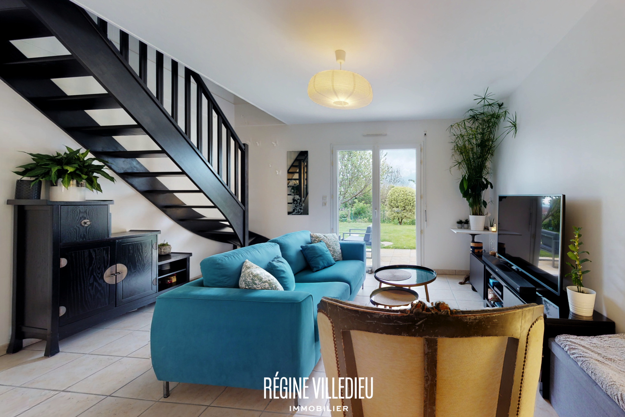 Jolie maison avec jardin et garage