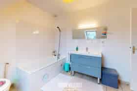 Jolie maison avec jardin et garage