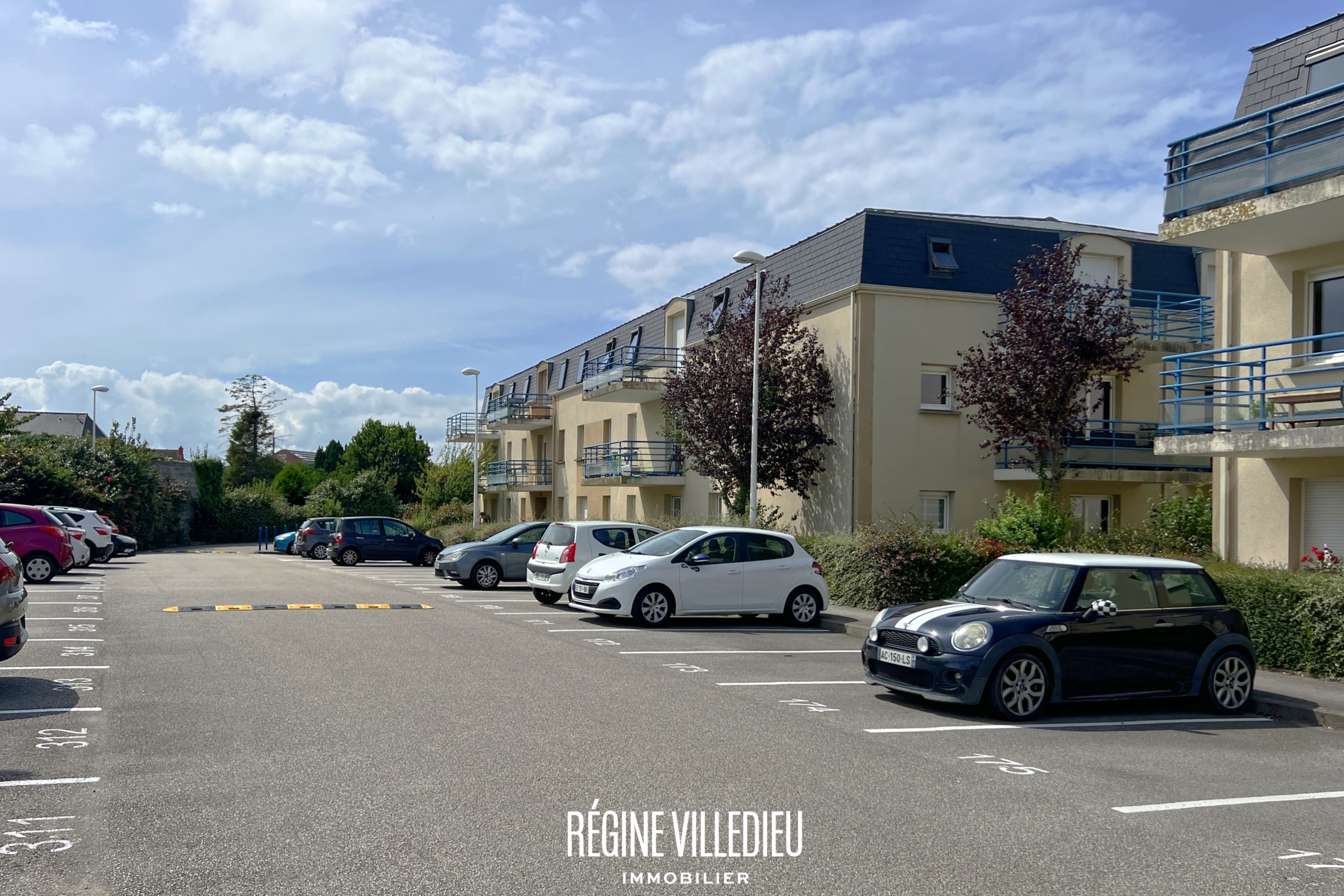 Appartement 3 chambres avec balcon et parking