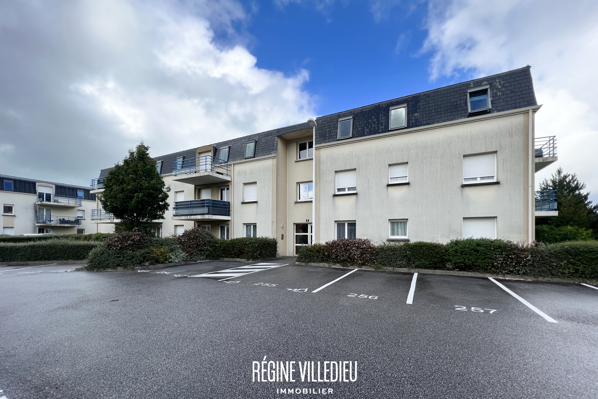 Appartement T2 avec terrasse et jardin