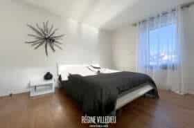 Belle maison en pierres bleues