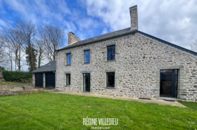 Belle maison en pierre rénovée