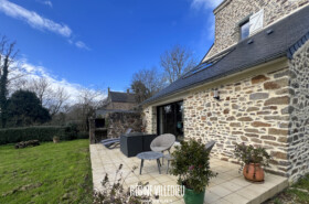 Belle maison en pierre rénovée