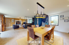 Belle maison en pierre rénovée