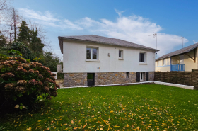 Maison avec jardin à 1km de la mer