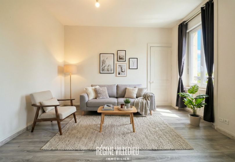 Studio en rez-de-chaussée