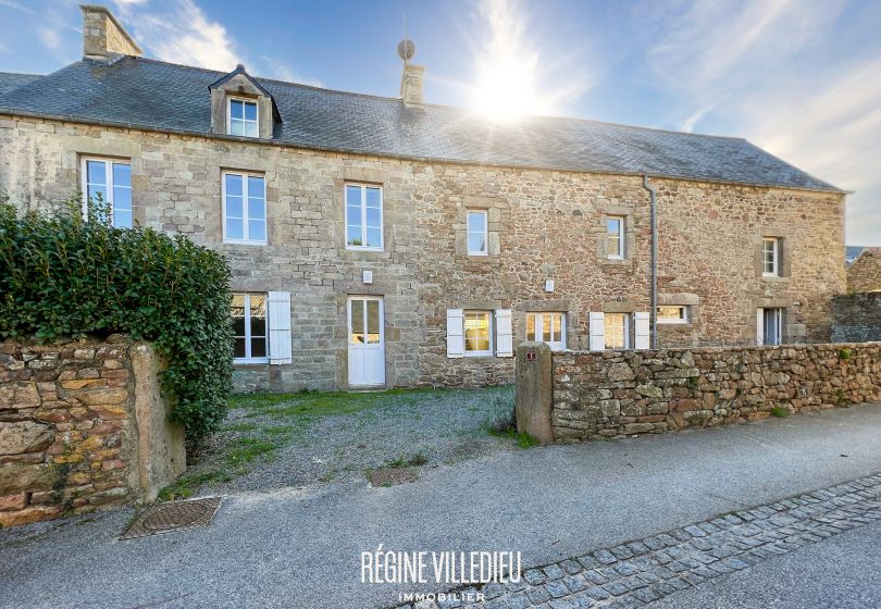Maison de pays proche de la mer