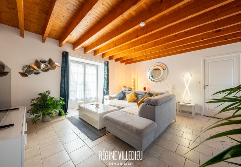 Maison de pays proche de la mer