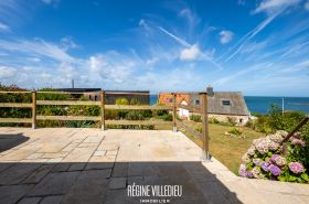 Maison avec vue mer et jardin