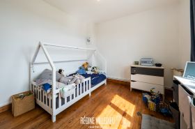 Maison avec terrasse et jardin