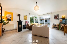 Maison moderne proche de la plage