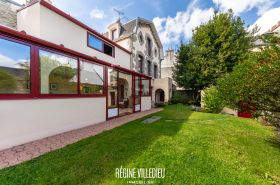 Maison de ville avec garage