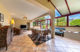 Maison de ville avec garage