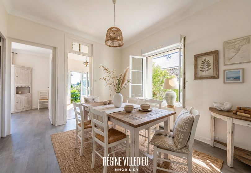 Maison avec grande dépendance et jardin