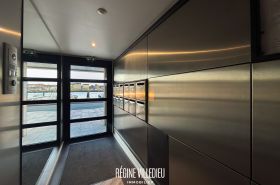 Grand appartement de standing avec vue sur le port