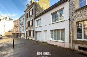 Maison de ville avec garage