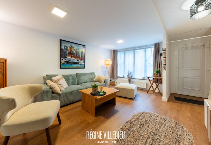 Maison de ville avec garage