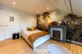 Maison de ville rénovée avec jardin proche du centre