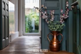 Maison de ville rénovée avec jardin proche du centre