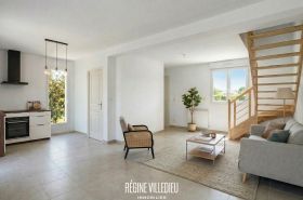 Maison avec jardin et garage