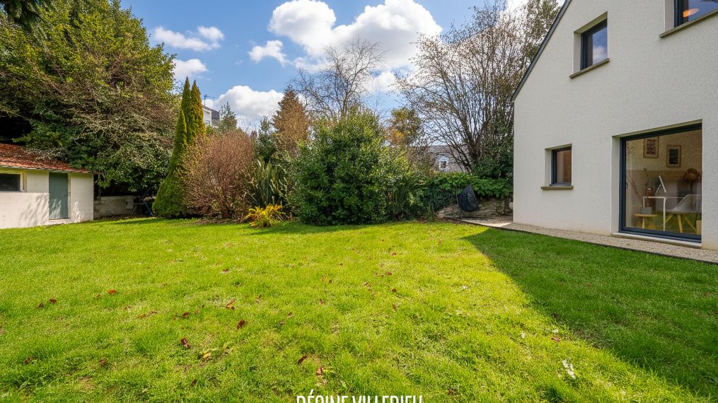 Maison avec autonomie de plain-pied et jardin